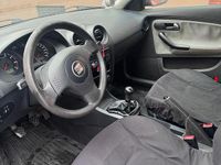 Gebraucht Seat Ibiza 80 PS (58 kW) 2004 Schwarz Kleinwagen