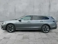 Gebraucht VW Passat Elegance 272 PS (200 kW) 2025 Diabasgrau metallic Kombi