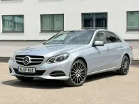 Gebraucht Mercedes E400 Avantgarde 333 PS (244 kW) 2013 Silber Limousine