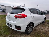 Gebraucht Kia Ceed DREAM-TEAM Edition 99 PS (72 kW) 2017 Weiß Kleinwagen