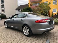 Gebraucht Jaguar XF 211 PS (155 kW) 2011 Grau Limousine