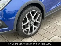 Gebraucht Seat Arona XCELLENCE 116 PS (85 kW) 2018 Blau SUV