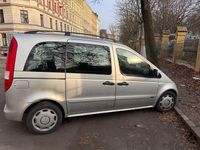 Gebraucht Mercedes Vaneo 125 PS (91 kW) 2002 Silber Van / Kleinbus