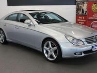 Gebraucht Mercedes CLS500 306 PS (225 kW) 2005 Iridiumsilber  metalliclack Coupé