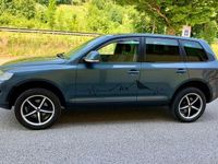 Gebraucht VW Touareg 174 PS (127 kW) 2008 Grau SUV