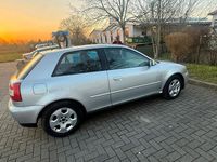 Second-hand Audi A3 101 CP (74 kW) 2002 Argintiu Hatchback