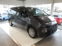 Gebraucht Hyundai Staria Trend 177 PS (130 kW) 2024 Grau Van / Kleinbus