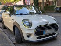Gebraucht Mini Cooper 136 PS (100 kW) 2019 Weiß Kleinwagen