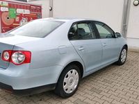 gebraucht VW Jetta 1,4 TSI MIT 122 PS