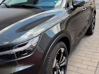 gebraucht Volvo XC40 XC40D4 AWD Geartronic Inscription Vollausstattun