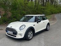 Second-hand Mini ONE 102 CP (75 kW) 2015 Alb Hatchback