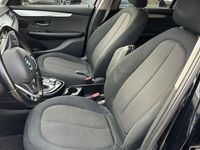 Gebraucht BMW 220 Gran Tourer Advantage 192 PS (141 kW) 2016 Schwarz Van / Kleinbus
