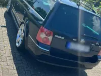 Gebraucht VW Passat Highline 131 PS (96 kW) 2001 Schwarz Kombi