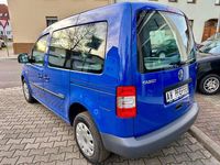 Gebraucht VW Caddy Team 80 PS (58 kW) 2010 Blau Van / Kleinbus