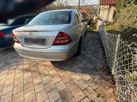 Gebraucht Mercedes 200 163 PS (119 kW) 2000 Silber Limousine