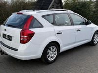 Gebraucht Kia Ceed 125 PS (91 kW) 2009 Weiß Kleinwagen