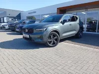 Occasion Volvo XC40 Plus 197 ch (144 kW) 2025 Forest lake / metallic SUV