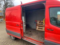 Gebraucht Ford Transit 105 PS (77 kW) 2017 Rot Van