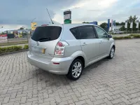 Gebraucht Toyota Corolla Verso 129 PS (94 kW) 2009 Grau Van / Kleinbus