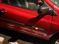 Gebraucht Renault Clio II 72 PS (52 kW) 2009 Rot Kleinwagen