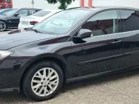 Gebraucht Renault Laguna III Dynamique 150 PS (110 kW) 2013 Schwarz Limousine