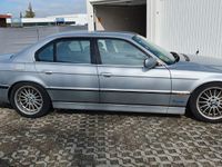 gebraucht BMW 750 (E38) i (326 PS) 12V