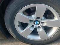 Gebraucht BMW 520 163 PS (119 kW) 2009 Schwarz Kombi