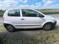 Gebraucht VW Fox 54 PS (39 kW) 2008 Weiß Kleinwagen