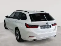 Gebraucht BMW 320 Sport Line 190 PS (139 kW) 2023 Alpinweiß Kombi