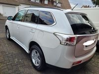 gebraucht Mitsubishi Outlander 2.2 DI-D 2WD