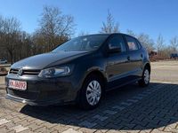 Gebraucht VW Polo Trendline 75 PS (55 kW) 2015 Grau Limousine