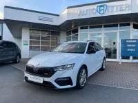 Gebraucht Skoda Octavia RS 200 PS (147 kW) 2023 Moonweiss metallic (metallic) Kombi