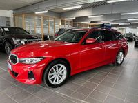 Gebraucht BMW 320 190 PS (139 kW) 2023 Melbournerot Kombi