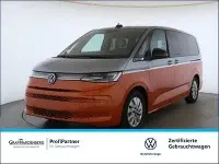 Gebraucht VW Multivan Style 177 PS (130 kW) 2025 Orange Van / Kleinbus