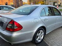Gebraucht Mercedes E350 272 PS (200 kW) 2008 Iridiumsilber  metalliclack Limousine