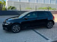 Używany VW Golf VII Edition 110 KM (80 kW) 2018 Czarny Hatchback