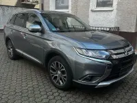 Gebraucht Mitsubishi Outlander 150 PS (110 kW) 2016 Grau SUV