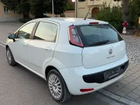 Gebraucht Fiat Punto 77 PS (56 kW) 2010 Weiß Kleinwagen
