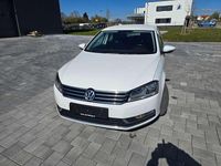 Gebraucht VW Passat Comfortline 140 PS (102 kW) 2011 Candyweiß Limousine