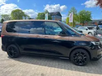 Gebraucht VW Multivan Style 150 PS (110 kW) 2026 Copper bronze met./schwarz met Van / Kleinbus