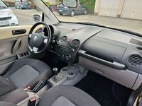 Gebraucht VW New Beetle Cabriolet Highline 101 PS (74 kW) 2005 Beige Cabrio