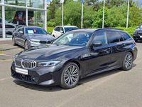 Gebraucht BMW 320 M Sport 190 PS (139 kW) 2023 Black sapphire Kombi