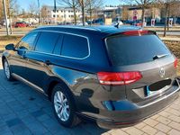 Gebraucht VW Passat 150 PS (110 kW) 2019 Schwarz Kombi