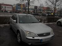 Gebraucht Ford Mondeo 146 PS (107 kW) 2001 Grau Limousine