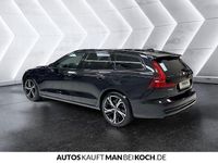 Gebraucht Volvo V60 145 PS (106 kW) 2025 Kombi