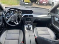Gebraucht Mercedes C200 Avantgarde 184 PS (135 kW) 2012 Grau Limousine
