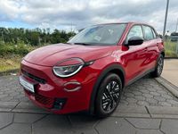 Neu Fiat 600E Red 114 kW (156 PS) 2025 Rot Kleinwagen