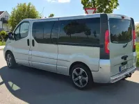 Używany Opel Vivaro 145 KM (106 kW) 2009 Srebrny Minivan