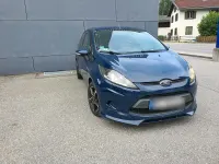 Gebraucht Ford Fiesta 98 PS (72 kW) 2012 Blau Kleinwagen