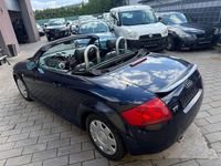 Gebraucht Audi TT Roadster Sport 150 PS (110 kW) 2002 Blau Cabrio
